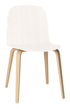Visu Chair Wood Base från Vålamagasinet Matstolar, Muuto, Image-1