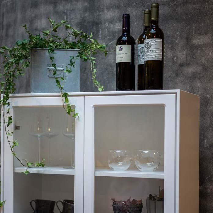 Volt Skåp 130 cm från Vålamagasinet Skåp och vitrinskåp, Mavis, Image-4